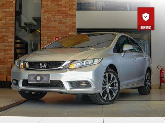 HONDA CIVIC 1.8 LXS 16V FLEX 4P AUTOMÁTICO HONDA CIVIC 1.8 LXS 16V FLEX 4P AUTOMÁTICO